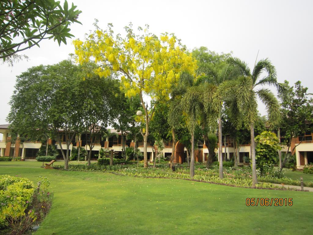 Aye Yar River View Resort Bagan Exterior photo